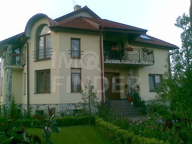 Vanzare casa individuala, D+P+1E, predare la cheie, Europa