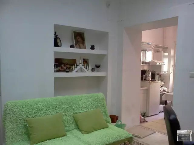 MOBITIM vinde Casa 3 camere, curte interioara, Centru - Cluj-Napoca