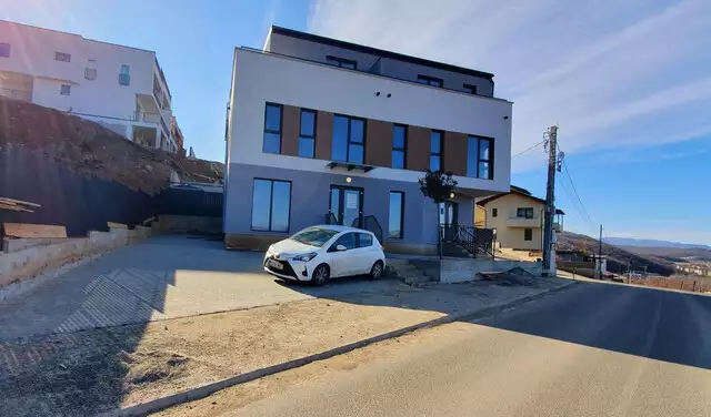 Comision 0% Spatiu de închiriat  Floresti pe Centura nouă de la Vivo