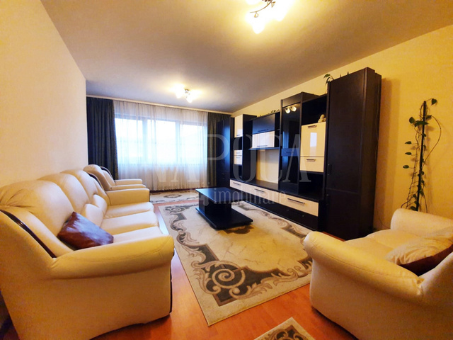 Se vinde apartament, 2 camere in Baciu - PropertyBook
