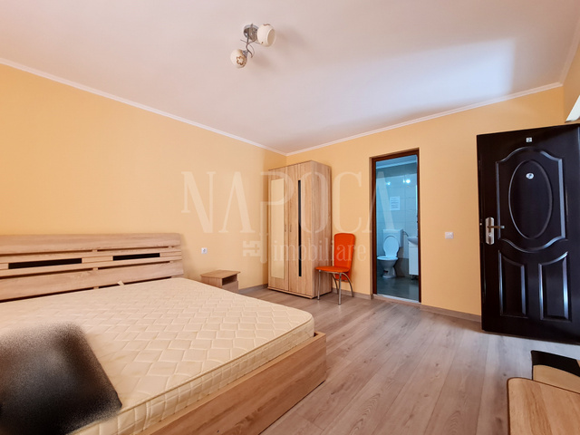 Vanzare apartament, 3 camere in Dambul Rotund