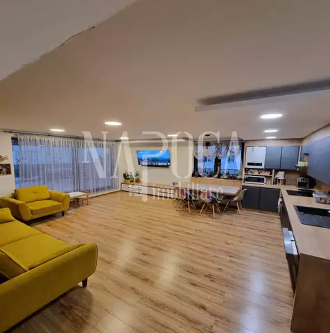 Vanzare apartament, 4 camere in Marasti