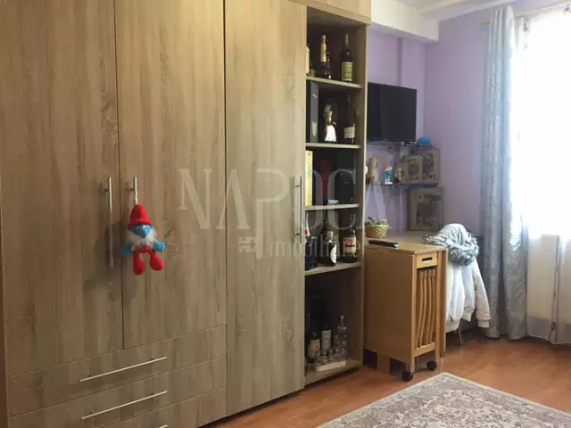 De vanzare apartament, o camera in Marasti