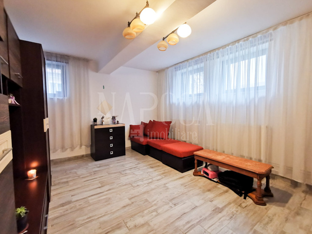 De vanzare apartament, 2 camere in Andrei Muresanu