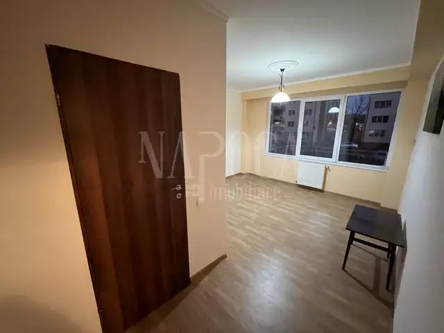 Se vinde apartament, o camera in Borhanci - PropertyBook
