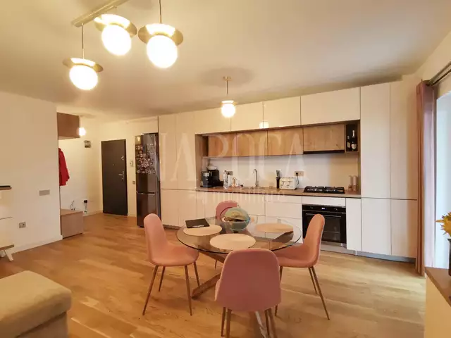 De vanzare apartament, 2 camere in Iris