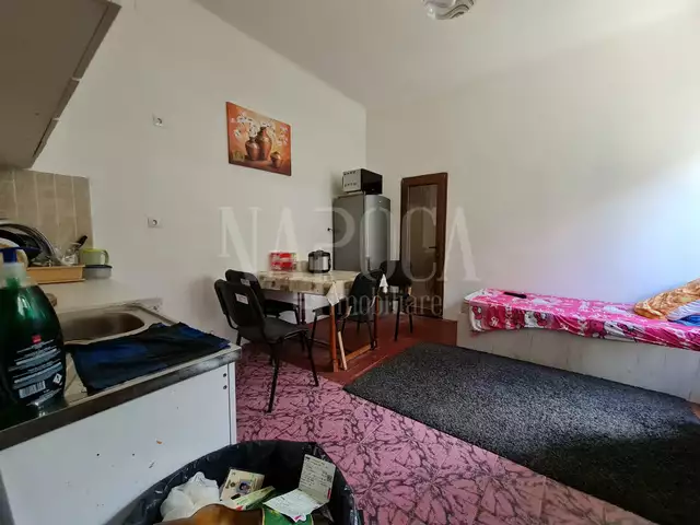 Vanzare apartament, 7 camere in Gruia
