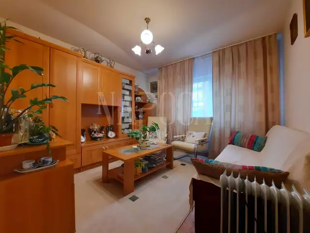 De vanzare apartament, 4 camere in Gheorgheni