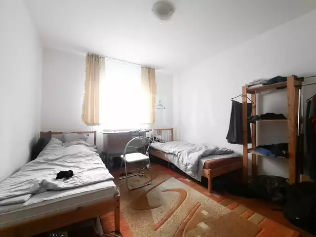 De vanzare apartament, 2 camere in Gruia