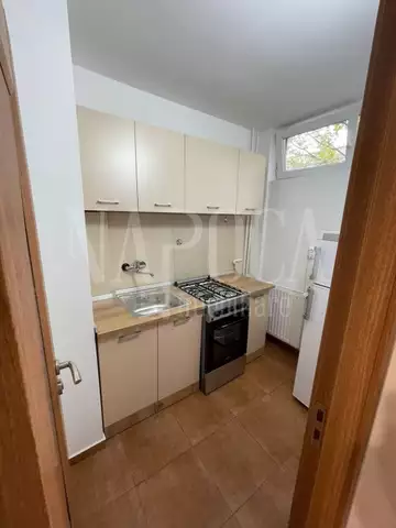 De vanzare apartament, o camera in Marasti