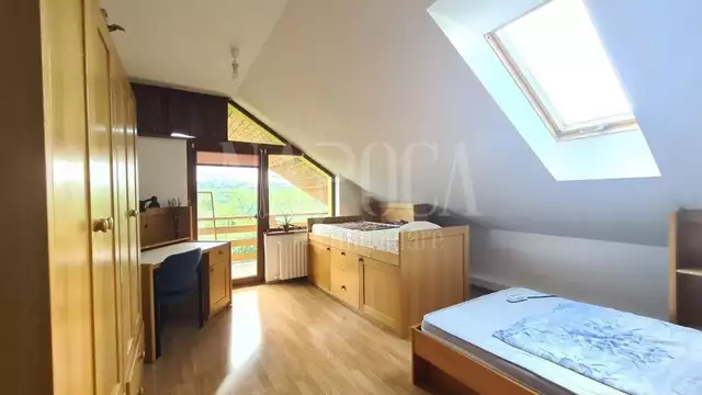 Se vinde casa, 6 camere in Gheorgheni