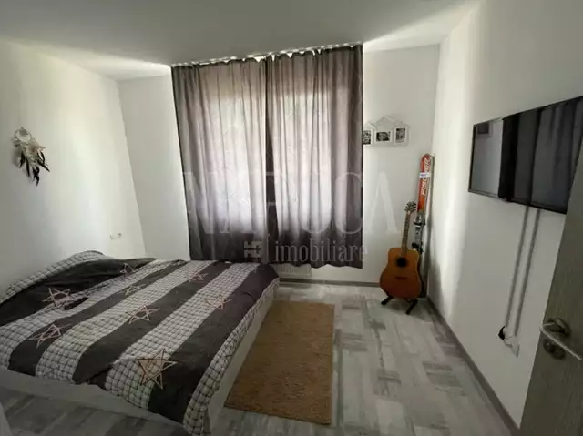 Se vinde apartament, 2 camere in Floresti