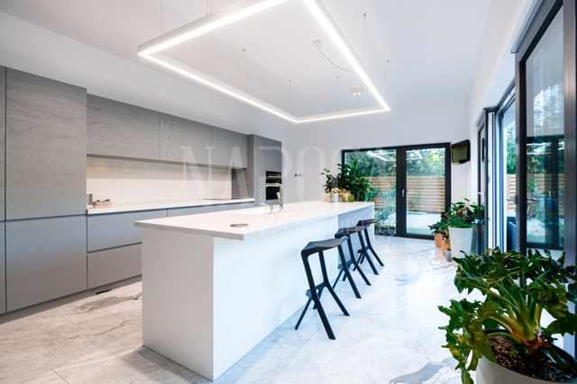 Se vinde casa, 4 camere in Faget