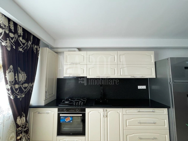 Vanzare apartament, 3 camere in Baciu