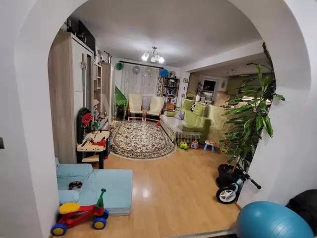 De vanzare apartament, 2 camere in Zorilor
