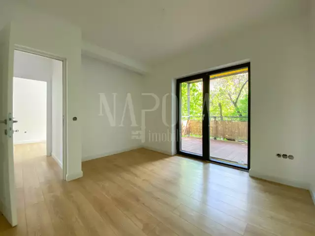 Se vinde apartament, 3 camere in Gruia