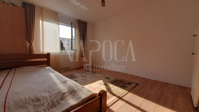 De vanzare apartament, o camera in Marasti