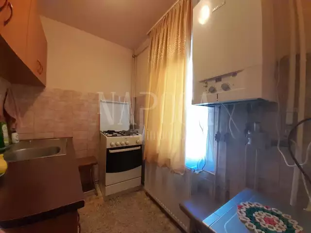 De vanzare apartament, o camera in Manastur