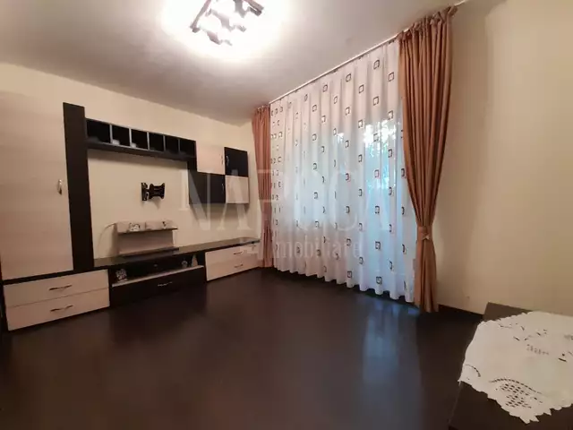 Se vinde apartament, 3 camere in Manastur