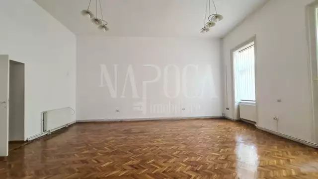 De vanzare spatiu comercial, 1500 m<sup>2</sup> in Centru
