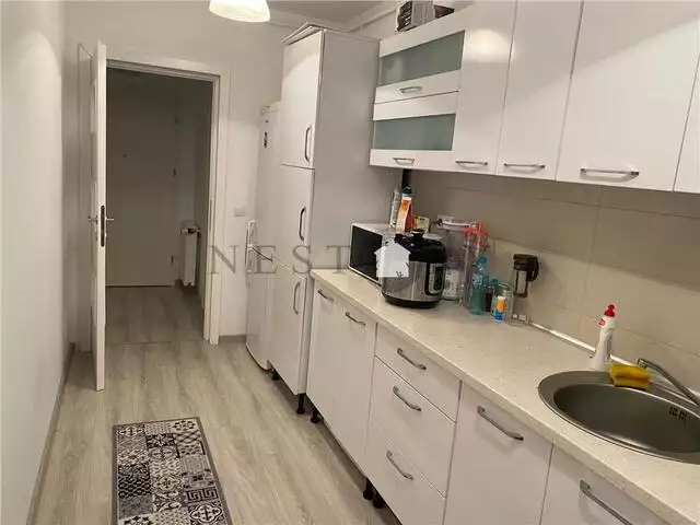 Apartament spatios cu o camera, parcare, Europa, zona OMV