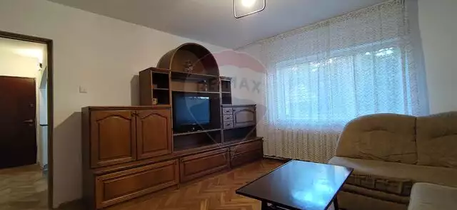 Apartament cu 3 camere de închiriat în zona Grigorescu