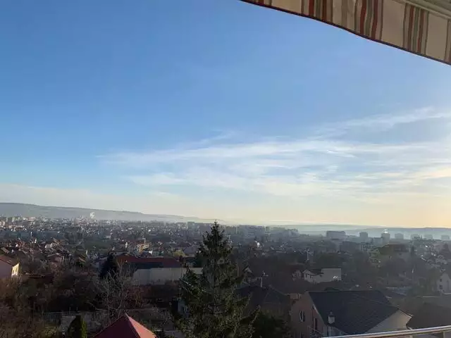 Se inchiriaza apartament, 3 camere, in Cluj-Napoca, zona Andrei Muresanu