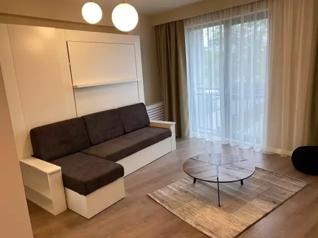 Se inchiriaza apartament, o camera, in Cluj-Napoca, zona Centru