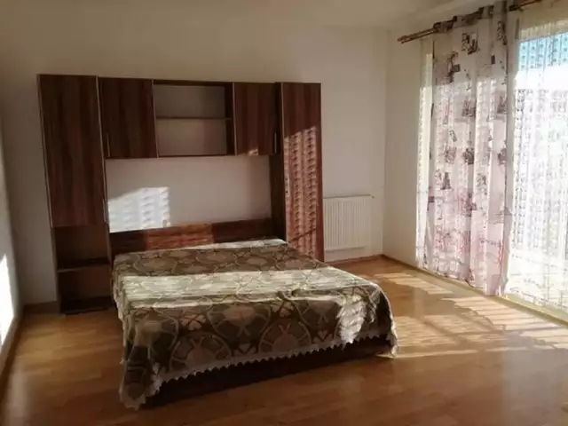 De vanzare apartament, o camera, in Cluj-Napoca, zona Floresti