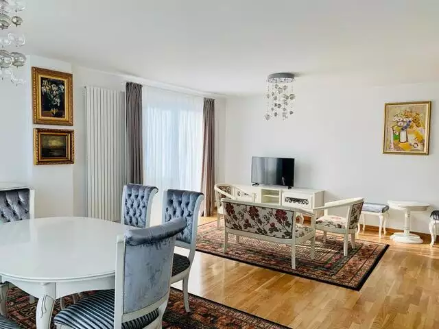 Vanzare apartament, 3 camere, in Cluj-Napoca, zona Centru