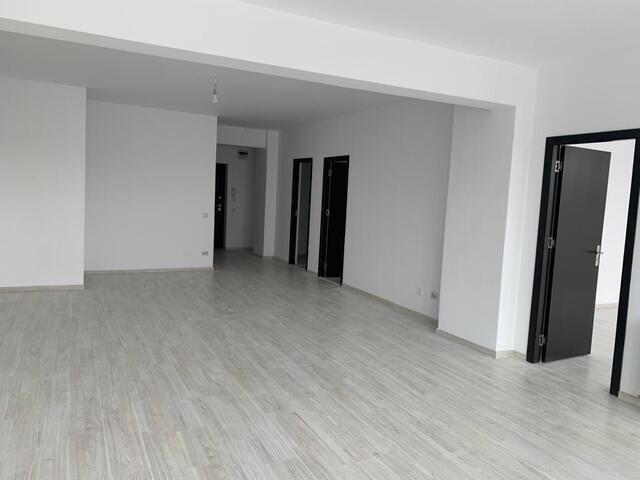 De vanzare apartament, 3 camere, in Cluj-Napoca, zona Centru