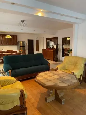 Se vinde apartament, 3 camere, in Cluj-Napoca, zona Buna Ziua