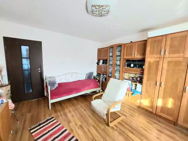 Vanzare apartament, 3 camere, in Cluj-Napoca, zona Gheorgheni