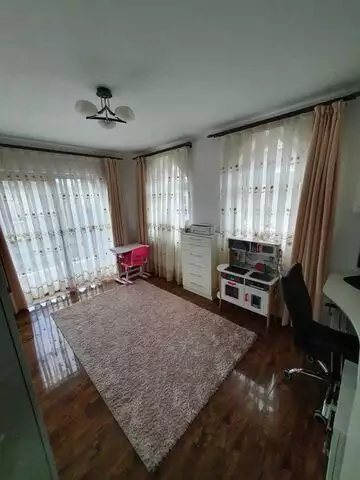 Vanzare apartament, 3 camere, in Cluj-Napoca, zona Europa