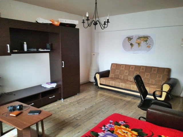 Se inchiriaza apartament, o camera, in Cluj-Napoca, zona Gheorgheni