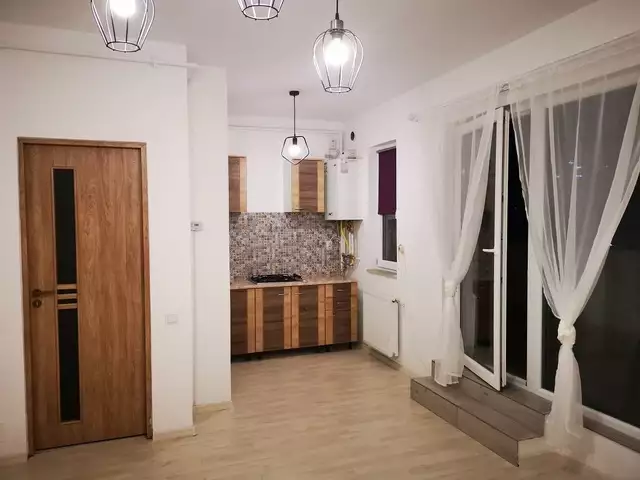 Vanzare apartament, 2 camere, in Floresti, zona Centru - PropertyBook