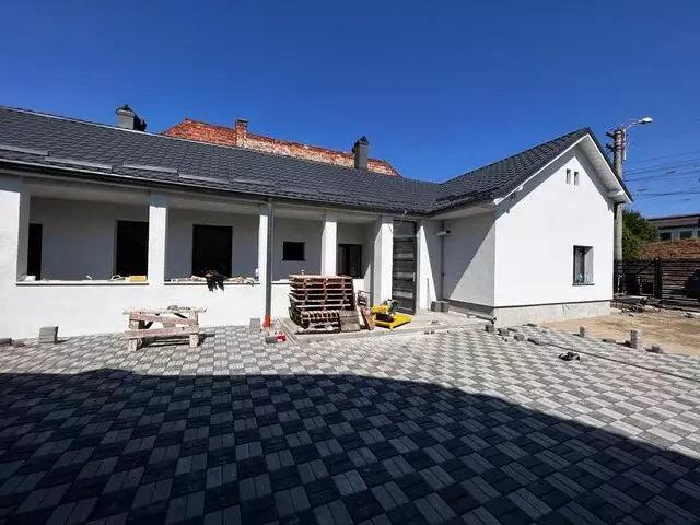 Se inchiriaza casa, 3 camere, in Cluj-Napoca, zona Bulgaria