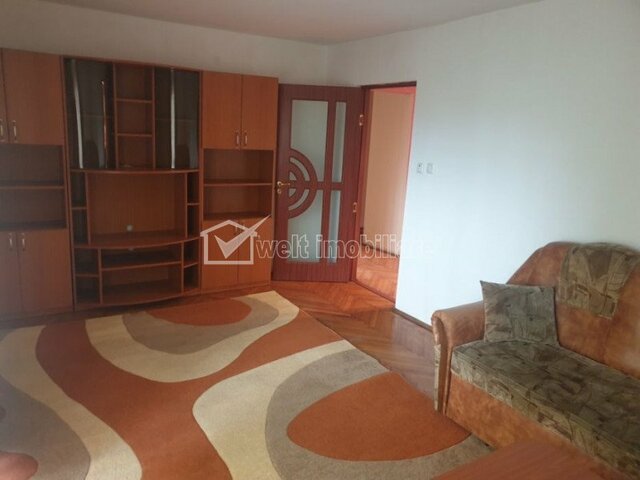 De inchiriat apartament, 4 camere in Gheorgheni