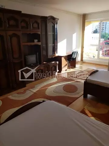 Se inchiriaza apartament, o camera in Zorilor