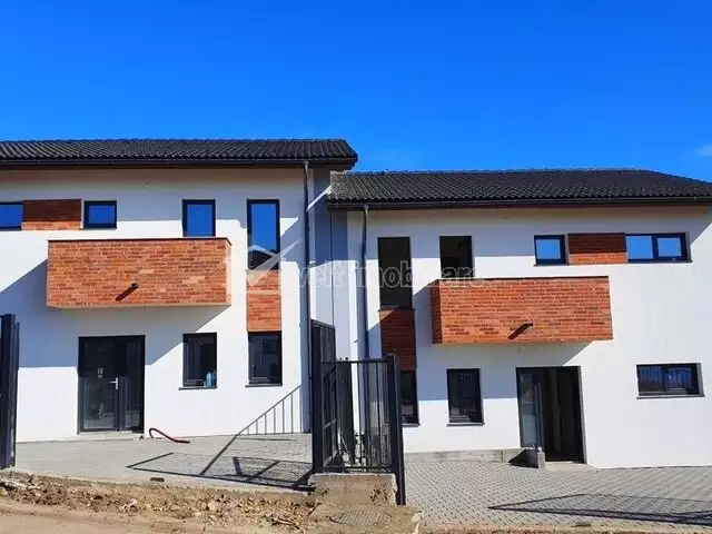 Vanzare casa, 4 camere in Iris