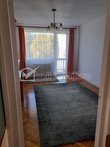 Inchiriere apartament, 4 camere in Gheorgheni