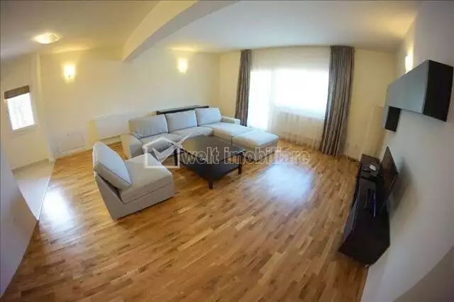 Inchiriere apartament, 4 camere in Andrei Muresanu