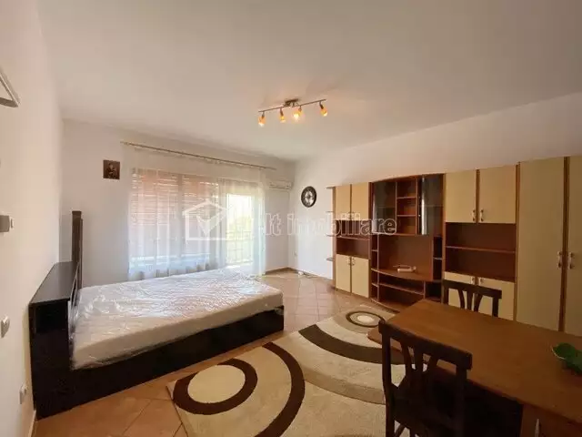 De inchiriat apartament, o camera in Marasti