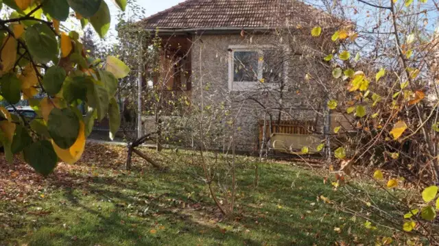 Casa cu teren 590mp in Grigorescu, ideal investitie
