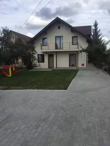 Casa in zona linistita, cartier Europa