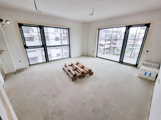 Apartament 2 camere | Balcon | Garaj subteran | Ansamblul Luminia