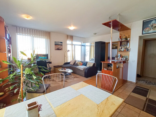 Apartament 2 camere in vila| Etaj 1| Garaj | Gheorgheni | Zona de case