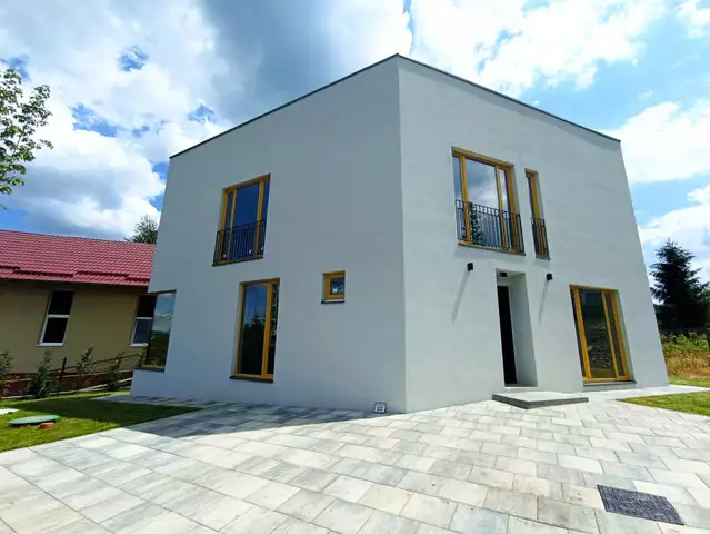 Casa individuala | 4 camere | 404 mp teren | Zona strazii Romul Ladea! - PropertyBook